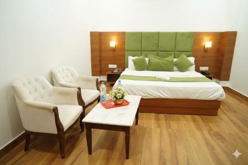 Hotel Grand Royal Sandhu photo 2