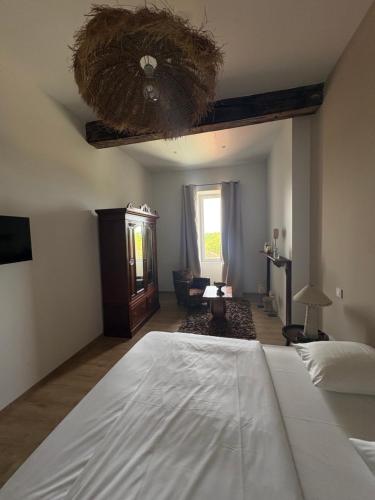 1 queen bed