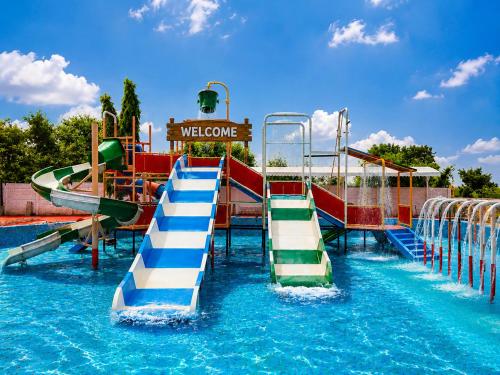 Takery Resort & Waterpark