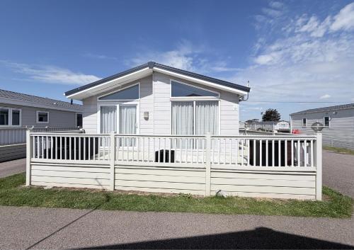 Luxury Lodge At Suffolk Sands Holiday Park Ref 45009Mv gîte à louer Landguard Point