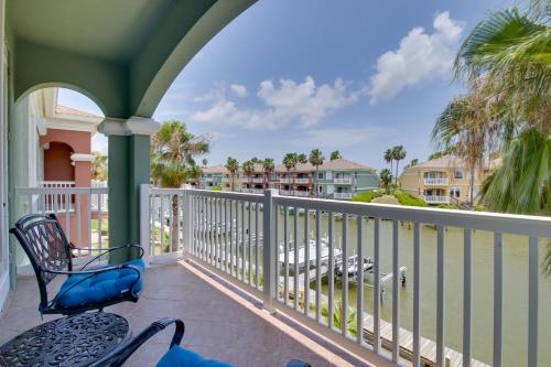 Waterfront Unit w/ Resort Perks in Laguna Vista! in Laguna Vista (TX)