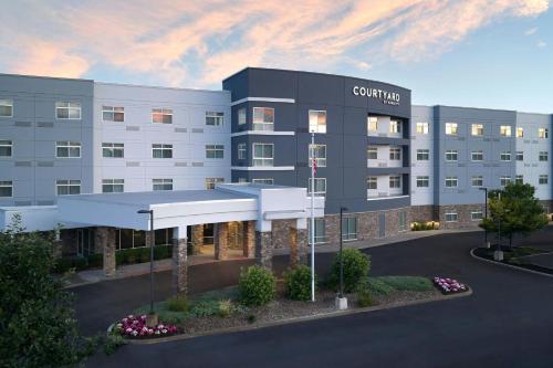 Courtyard by Marriott Schenectady at Mohawk Harbor, Schenectady