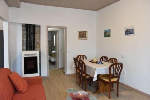 Maria's Apartment - your relaxing vacation in Brissago Valtravaglia