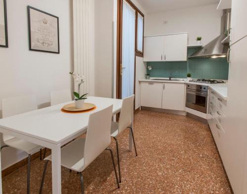 Ve-nice Suite Canal Grande SC1979 - image 12