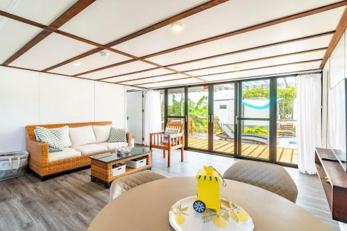 Secret Beach House with Pool in Ambergris Caye