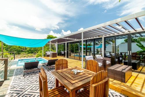Seadmed, Secret Beach House with Pool in Ambergris Caye