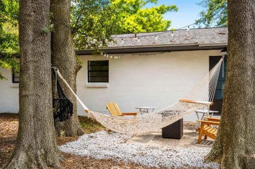 The PanAm fire pit bbq kid & dog friendly in Myrtle Grove