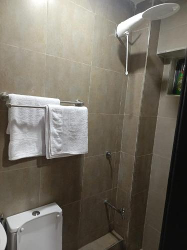 Shad Suites