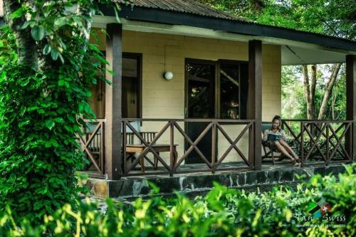 Exterior view of Tan-Swiss Lodge