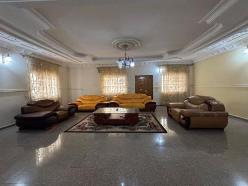 Christabel Hotel and Apartment Jos, Rayfield in ยอส