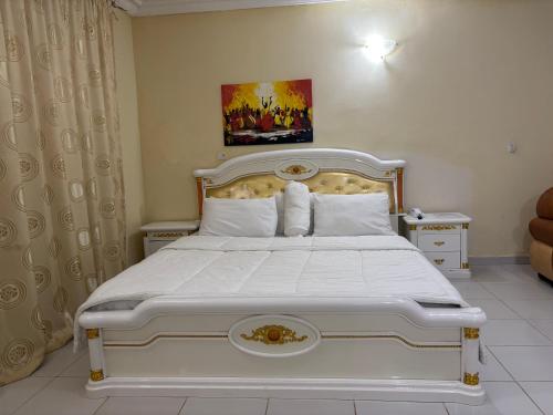 Christabel Hotel and Apartment Jos, Rayfield in ยอส