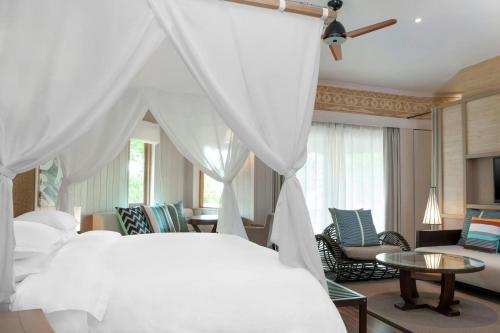 pludmale, Le Domaine Déva, Series by Marriott in Bourail