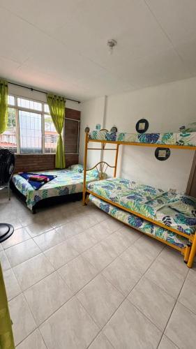 MANOA "Lugar de descanso" HABITACION CON VISTA A LA CIUDAD, FRESCO Y VENTILADO in อิบากิว