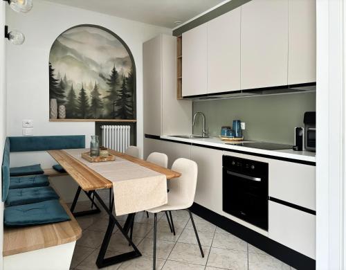 GEMMA - Design home - Between mountains and reflections in แอร์บา