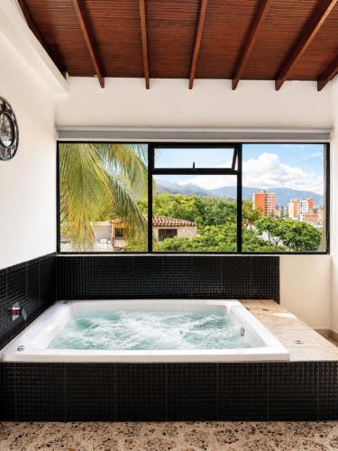 Hotel Ofix - Laureles in Medellín