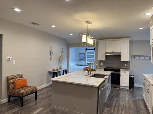 Kitchen, The Noble House in Houston