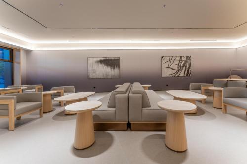 مركز الأعمال, Ji Hotel Ningbo Convention Center Powerlong Plaza in منطقة جاوكسين
