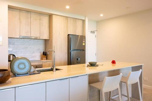 Kitchen, 104 - Suva City Views Oceanfront Backyard in Rewa