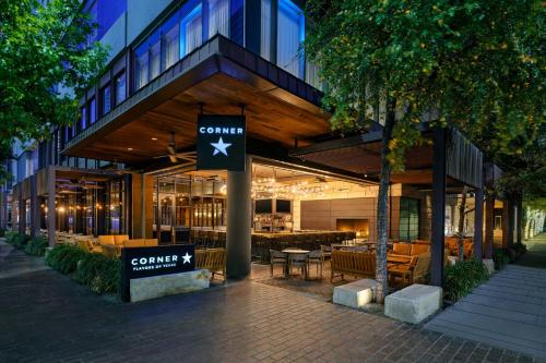 JW Marriott Austin - image 2