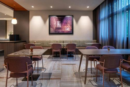 Bar/lounge, AC Hotel Bologna in Navile