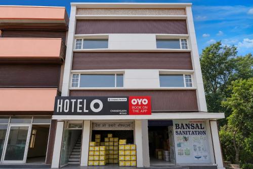 Hotel O by OYO Chandigarh Road Formerly Royal Woods photo 3