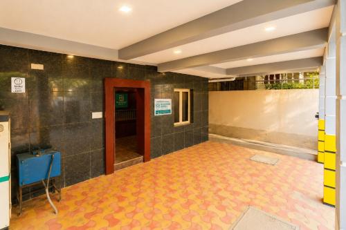 Exterior view, BLESSINGS SELECT DLF in Poonamallee