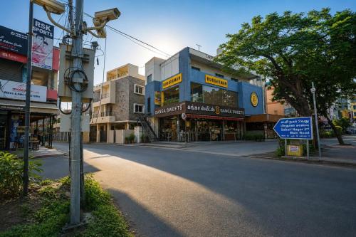 Nearby attraction, BLESSINGS SELECT DLF in Poonamallee