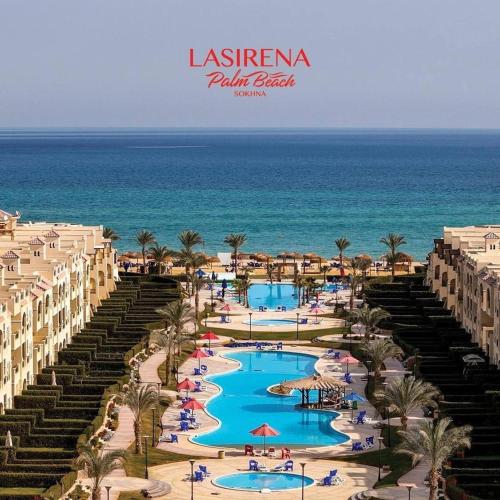 للاستفسارات عبر الواتس في الصور, قرية لاسرينا بالم بيتش بالعين السخنة لمحبي الهدوء والرقي, للأسر فق in Suez