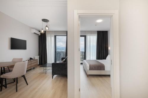 STEPS Batumi  Hotel & Suites Room Type - One-Bedroom Apartment