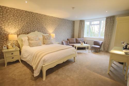 The Malvern Hills Hotel - image 14