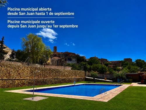 Úszómedence, Eremita al Priorat in La Vilella Baixa