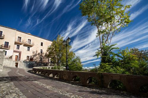 Castello di Altomonte