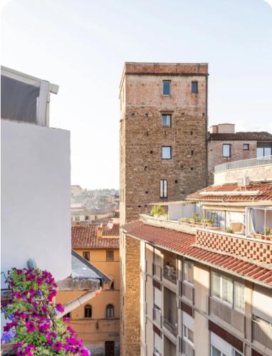 La casa di Annalù, Florencie