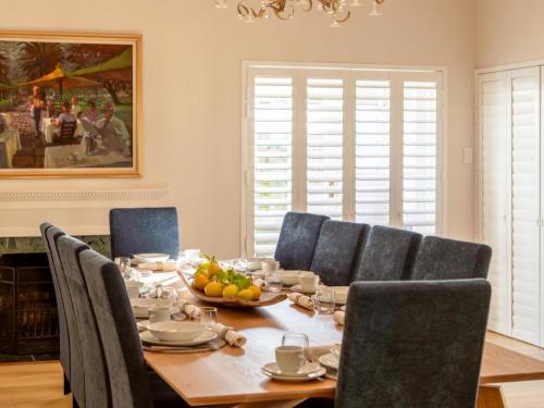 Beluga of Constantia Guest House - image 4