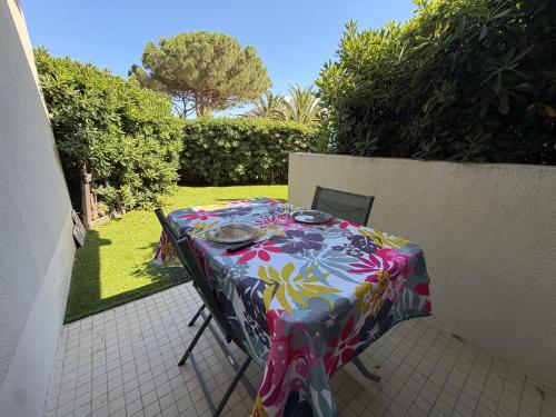Studio Saint Cyprien à 50m de la plage - FR-1-732-6