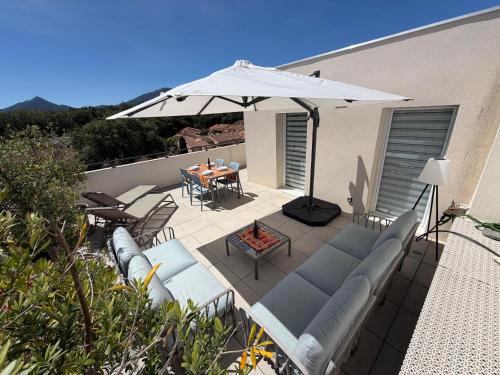 Appartement T3 avec grande terrasse et vue sur les Albères - FR-1-732-85 - image 3