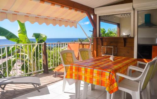 Bungalow confortable à Bouillante avec vue sur la mer - Location saisonnière - Bouillante