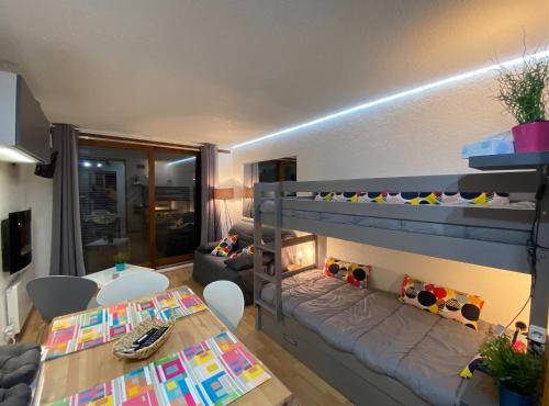 Studio chaleureux à Villarembert, 22 m², proche des pistes - Location saisonnière - Villarembert