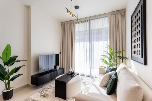 Beautiful 1 Bed Apartment in Binghatti Orchid, Dubai