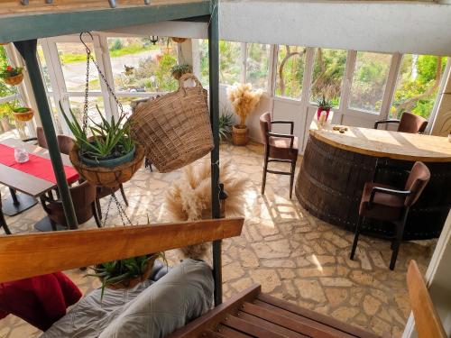 Modern Apartment with Garden View in Belišće - 76 m²