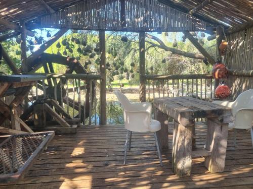 Comoditats, Accessible West Coast Villa Room with Private Facilities in Long Acres Country Estate