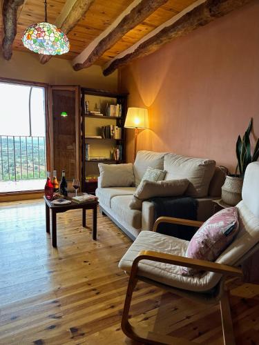 A környék, Solpostada_Casa de pueblo reformada in Vilalba dels Arcs