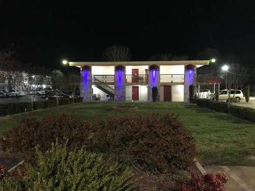 Näkymä ulkoa, Royal Regency Inn in Rock Hill (SC)