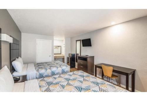 Motel 6 Dallas, TX – Dallas, TX