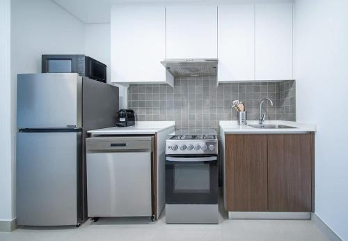 Premium Cozy Studio Apartment - Blue Bay Walk in Umm Al Quwain