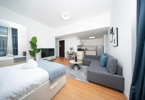 Elegant Studio at Arabian Gate - Dubai Silicon Oasis, with Pool & Free Parking in Dubai Silicon Oasis