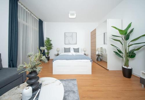 Elegant Studio at Arabian Gate - Dubai Silicon Oasis, with Pool & Free Parking in Dubai Silicon Oasis