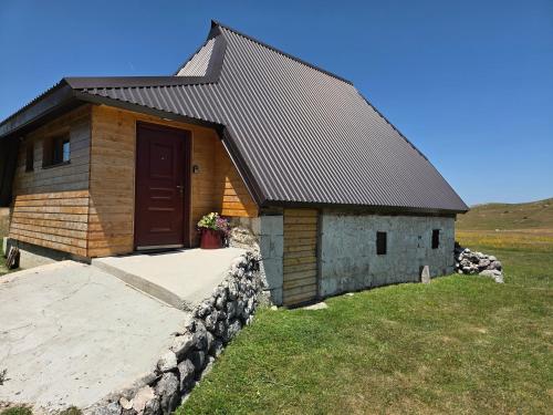 Zelenova koliba in Pošćenski Kraj