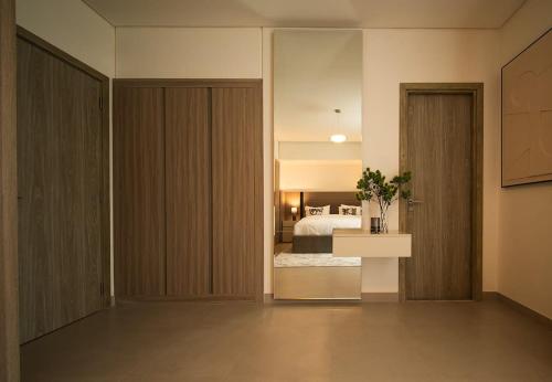 Luxury Villa overlooking sea with private pool in Umm al-Qaiwain