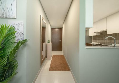 Seaside Modern 1BR Apartment at Blue Bay Walk, Pool & Beach in Umm Al Quwain